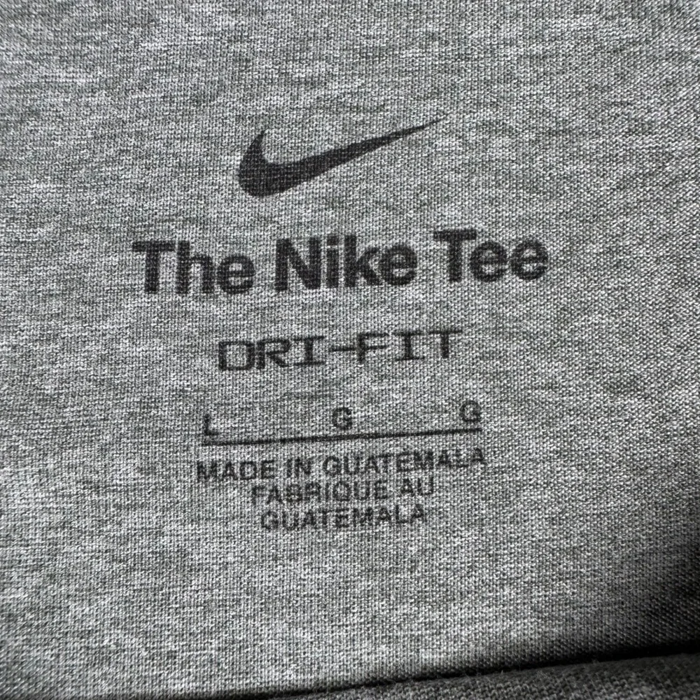 Nike Duke Track & Field T-Shirt Mens Large Gray Good Dri-FIT Legend SS Tee